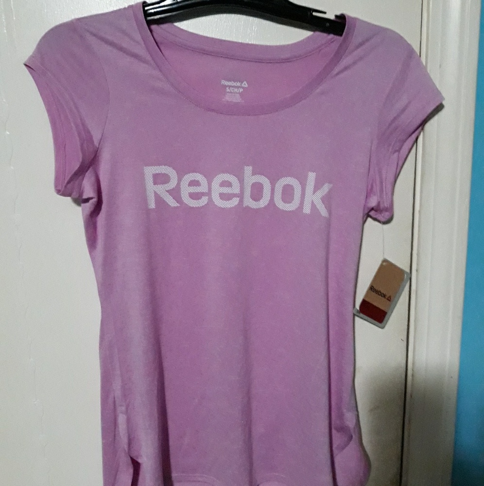 Reebok tshirt